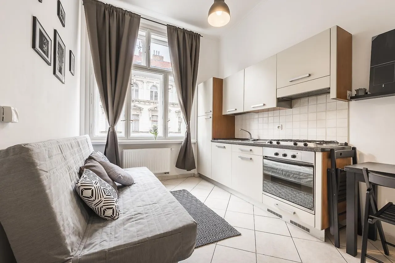 Tyrsova Apartment Prag