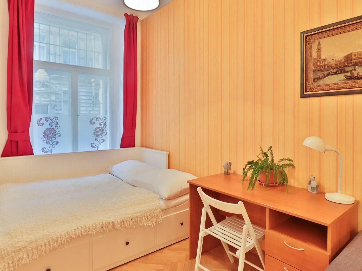 Tyrsova Apartment Prague